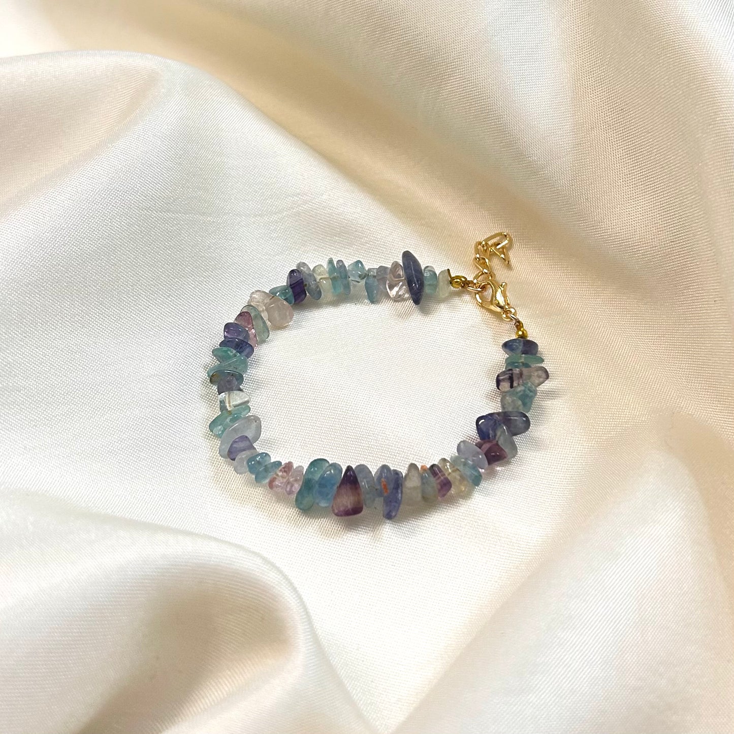 Multi-Fluorite Chip Bracelet